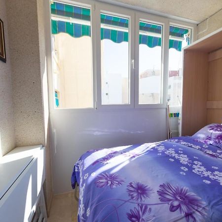 Студия На Белоснежном Пляже Los Locos Torrevieja Zewnętrze zdjęcie